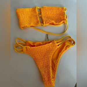 Zaful yelloq Swim bikini set Size 4